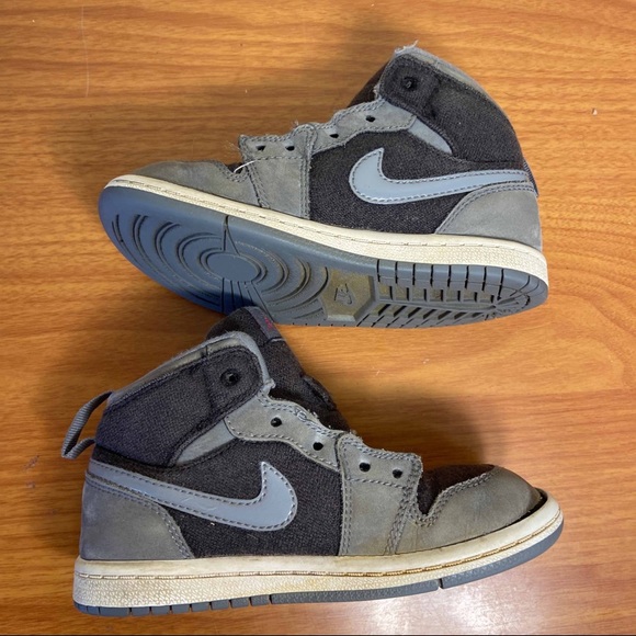 Jordan 1 High - Picture 3 of 9